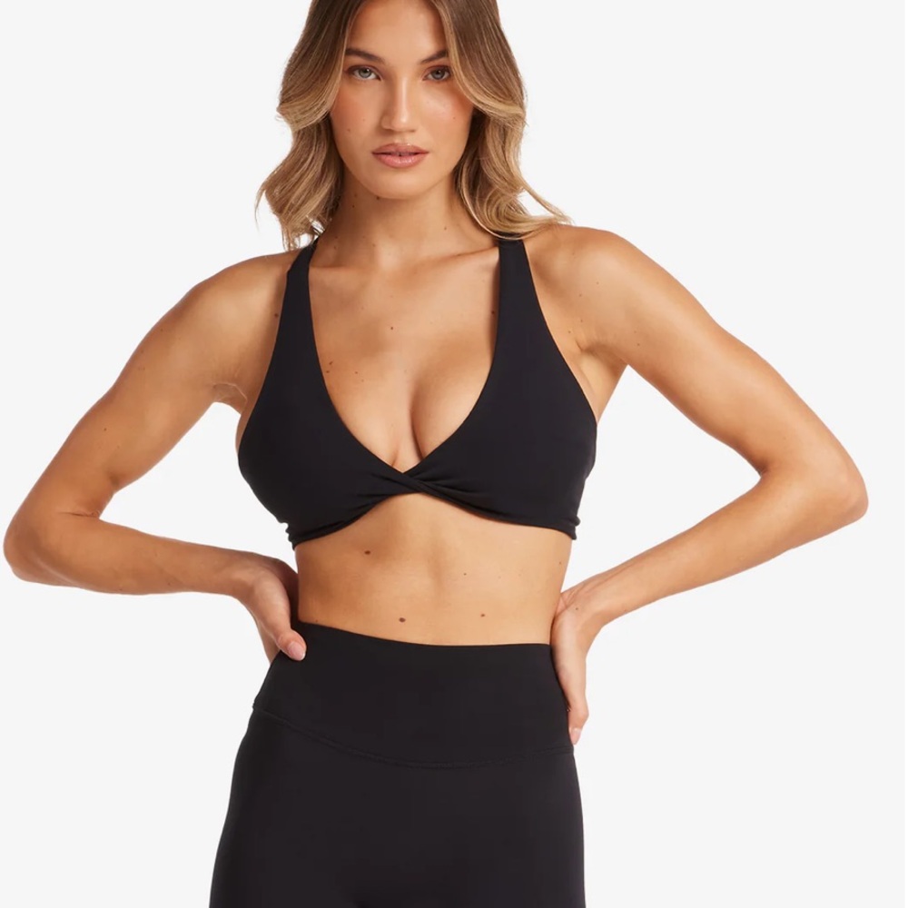 CSB Serenity Sierra Crop in Black